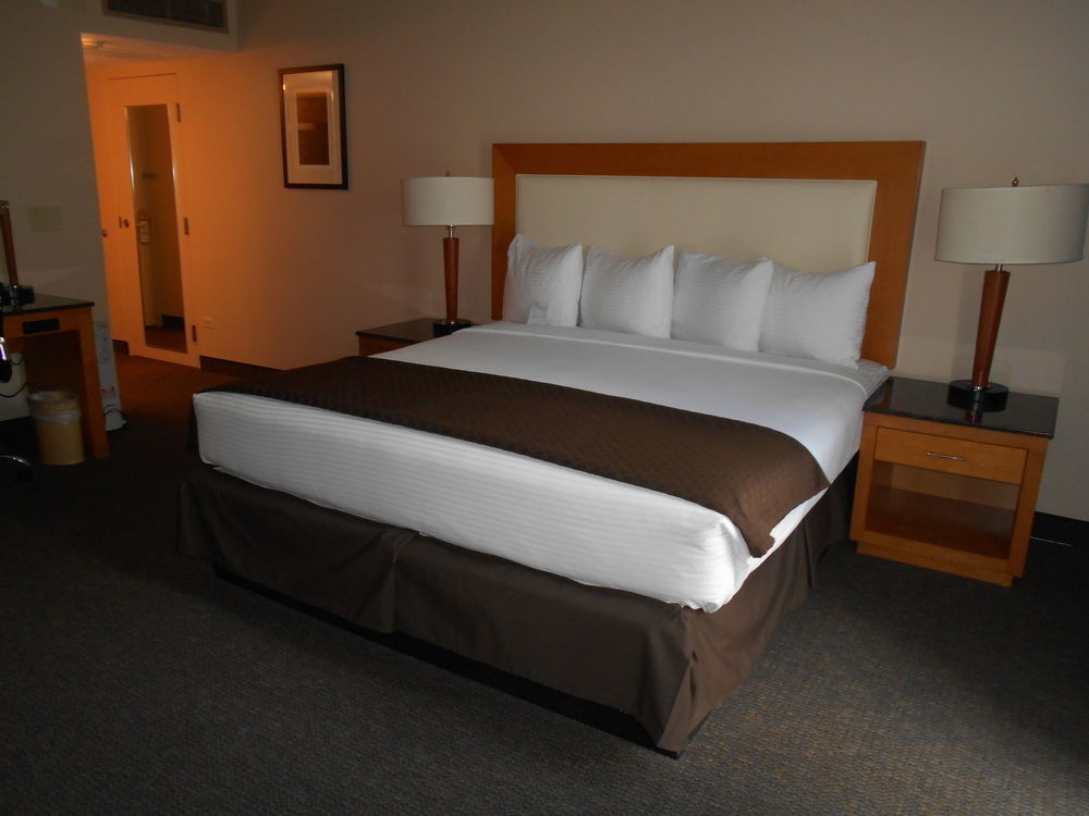 Red Lion Inn & Suites Olympia, Governor Hotel Экстерьер фото